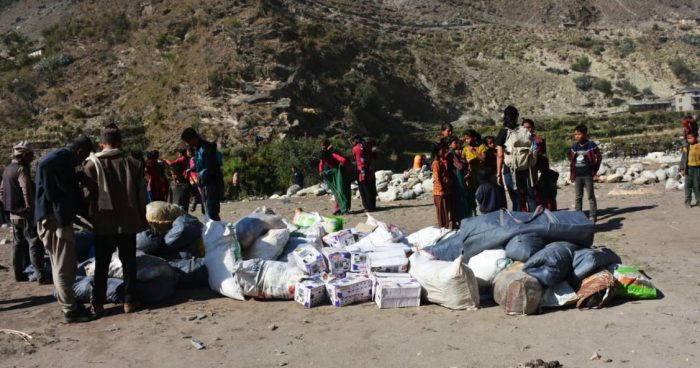 फौन्डेसन अफ नेपाली समाज ( सोसाइटि) बाट अग्निपिडितका लागी राहत वितरण