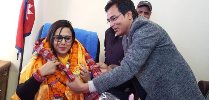चित्त दुखाउँदै बोर्ड अध्यक्षले लेखिन्-‘एउटी महिलालाई सिध्याउन मिटिङ नबस्नुहोला’
