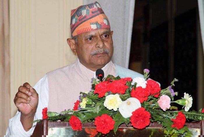 कांग्रेसमा नेतृत्वको अभाव : पूर्वराष्ट्रपति यादव