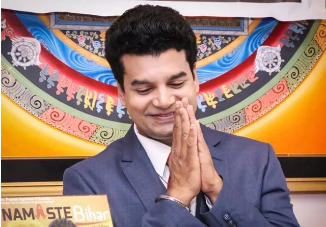 चलचित्र प्रचारका लागि ‘चार्ली च्याप्लिन’ नेपालमा