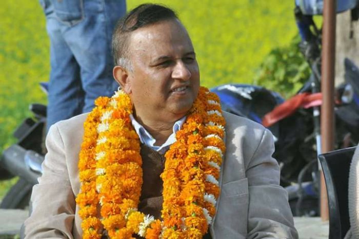 प्रधानमन्त्रीलाई पोखरेलको सुझाव : ‘एक्लो भएको चिन्ता छाड्नुहोस्, कार्यशैली बदल्नुहोस्’