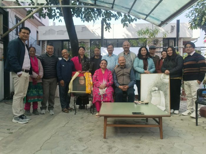 स्नेह सायमी र लक्ष्मी माली अग्रज स्रष्टासँग वर्तमान कवितामा