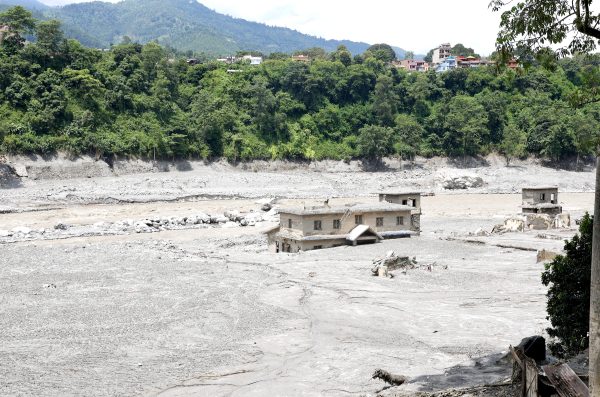 गुरु रिम्पोछेद्वारा एक करोड ५० लाख सहयोग