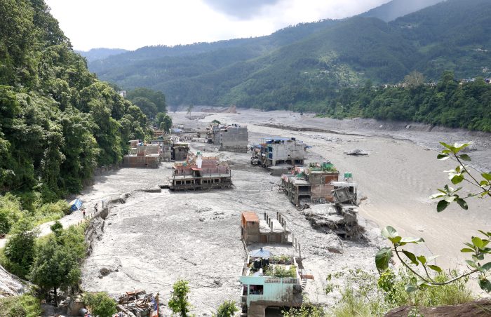 त्रिशूली वारपार गर्न तुइन बन्द हुँदा जनजीवन प्रभावित