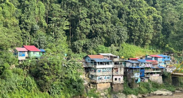 बल्ल खुल्याे टाेडकेमा स्वस्थ्य केन्द्र,नागरिक खुशी