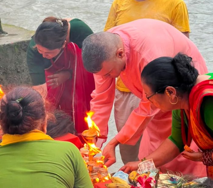 नेपाल प्रहरी श्रीमती संघको ४२औँ वार्षिकोत्सवमा नुवाकोटमा सन्ध्याकालीन आरती
