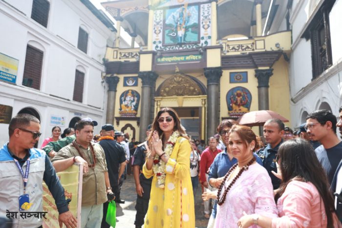 शिल्पा शेट्टी पशुपति मन्दिरमा