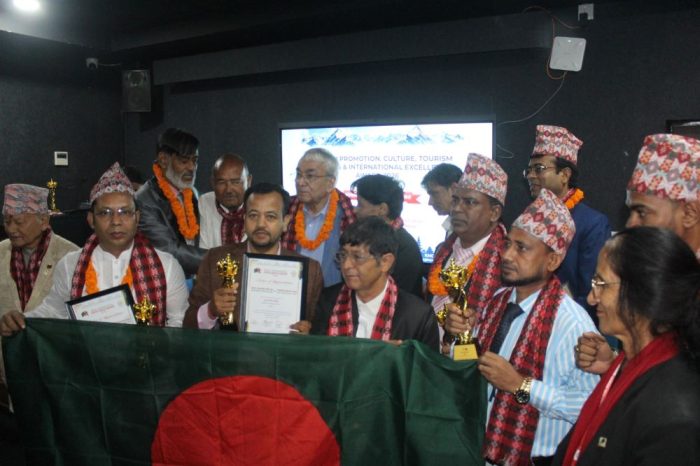 बङ्गलादेशका रविउल इस्लाम र ज्योतिकिरणलाई ‘इन्टरनेशल एक्सिलेन्सी अवार्ड २०२६ ‘ प्रदान