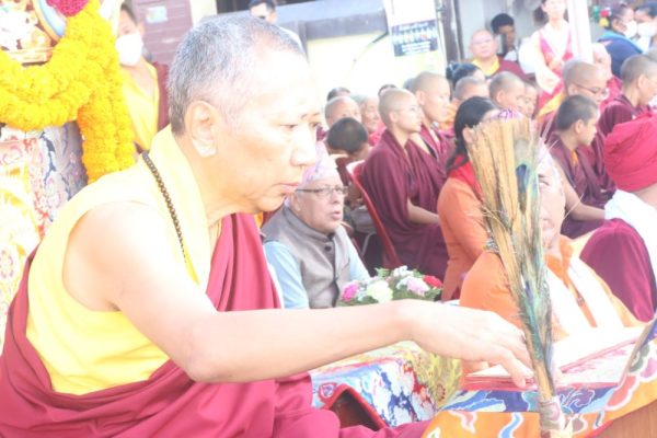 बाढीपहिरोमा ज्यान गुमाएकाहरूको चिरशान्तिको कामना गर्दै विश्व शान्ति पूजा