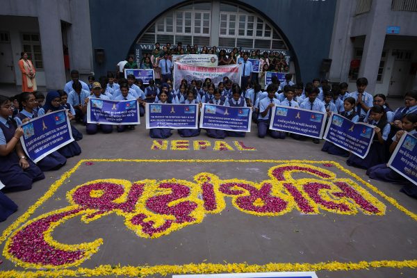 बाढीपीडितप्रति भारतीय विद्यार्थीको श्रद्धाञ्जली