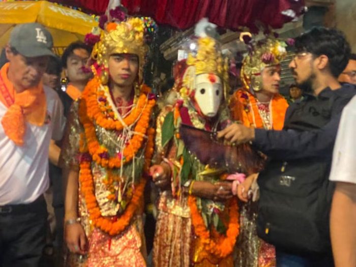ललितपुरमा देखियाे नृसिंह अबतार,राजाेपाध्यायहरुले गरे धुमधाम पूजापाठ