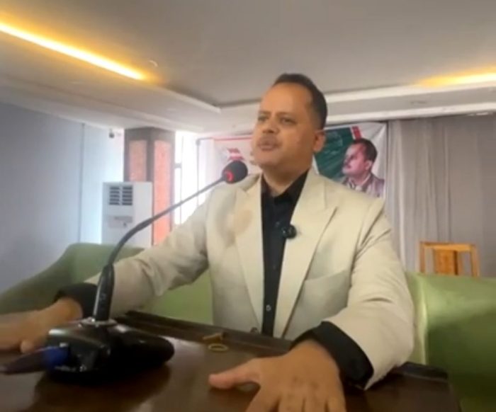 कांग्रेसको १५औँ महाधिवेशनमा महेश खरेलले गरे केन्द्रीय सदस्यको उम्मेदवारी घोषणा