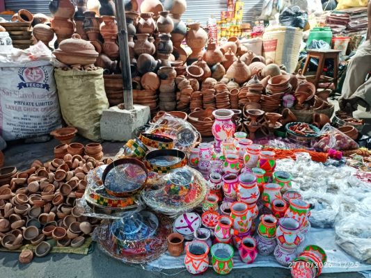 तिहार र छठमा बढ्याे माटाे र बाँसका सामाग्रीकाे माग,व्यापार दाेब्बर